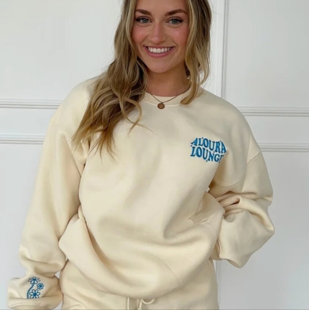 NWT Aloura Lounge Crewneck